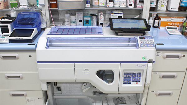 ココカラファイン薬局北嶺店の調剤器具