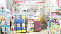 ココカラファイン薬局清瀬店の入口