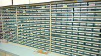 ココカラファイン薬局小金井店の薬棚