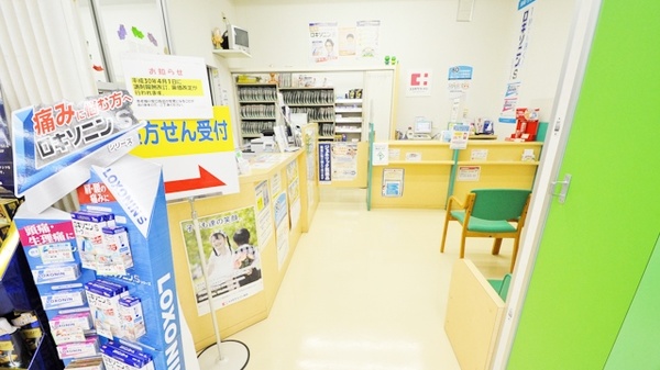 ココカラファイン薬局渥美店の受付/カウンター