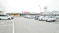 ココカラファイン薬局渥美店の駐車場