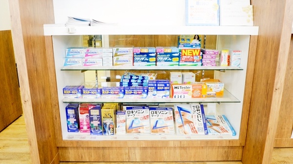 ココカラファイン小鷹野薬局の一般医薬品