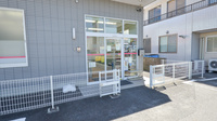 ココカラファイン薬局守山白山店の入口