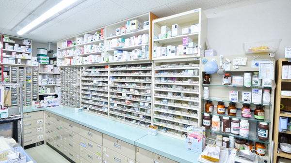 Ｚｉｐファーマシー白沢調剤薬局名港店の調剤室