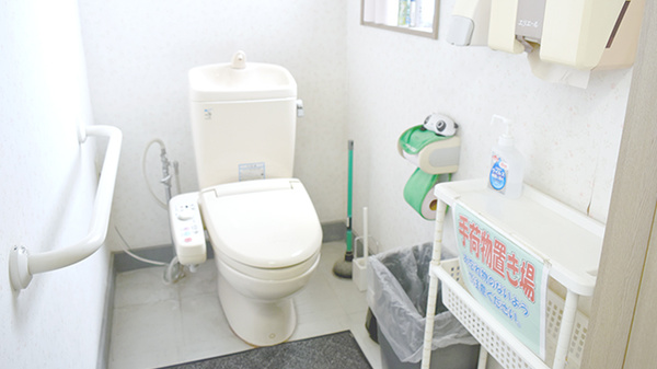ココカラファイン薬局みたき店のお手洗い