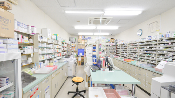 ココカラファイン薬局垂水店の調剤室