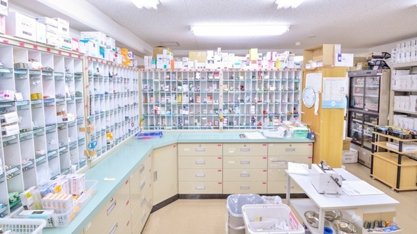 オーツカ聖護院薬局の調剤室