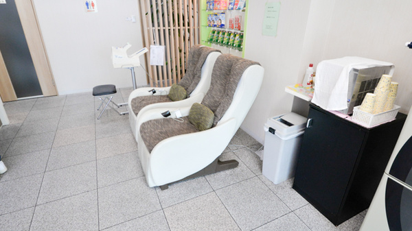 オーツカ下鴨薬局のマッサージ器具