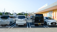 セガミ薬局朱雀店の駐車場