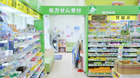 東洋薬局河合店の入口