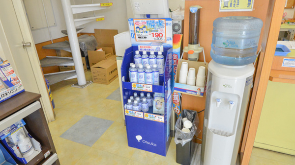 セガミ薬局岡大病院前店の飲食物