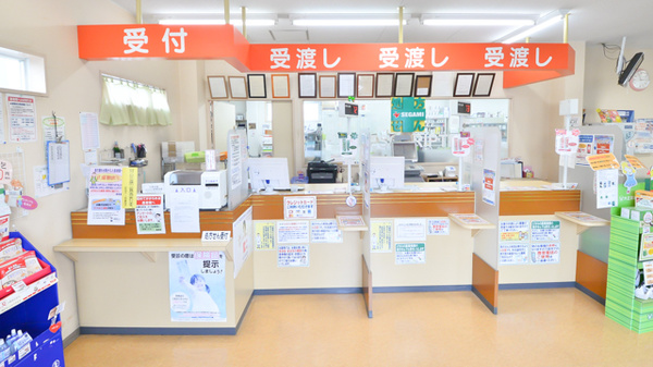 セガミ薬局堺小阪店の受付/カウンター