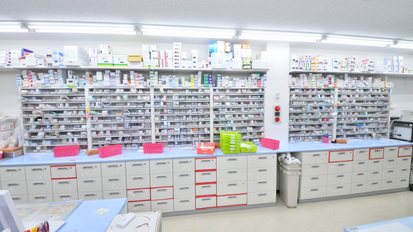 ココカラファイン薬局鳳店の調剤室