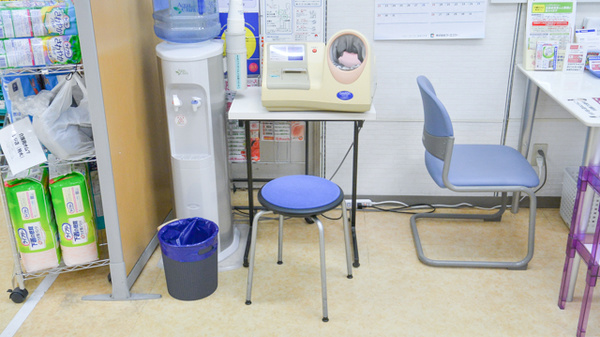 ココカラファイン薬局イズミヤ和泉中央店の血圧計