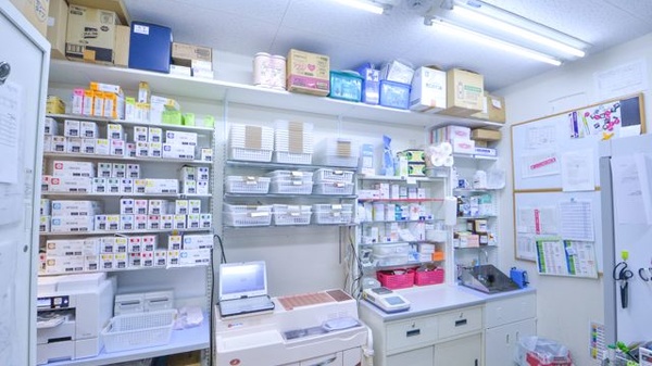 ライフォート須磨薬局の調剤室