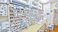 ココカラファイン薬局西明石店の薬棚