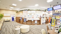ココカラファイン薬局吹田グリーンプレイス店の受付/カウンター