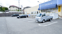 ライフォートパークタウン薬局の駐車場