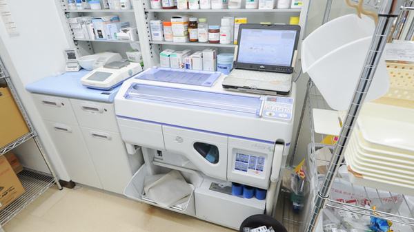 ココカラファイン薬局安佐市民病院店の調剤器具