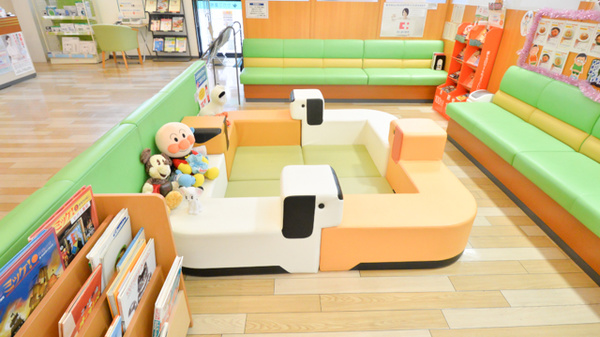 セガミ薬局江津店のキッズ用設備