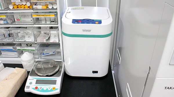 きづき薬局の調剤器具