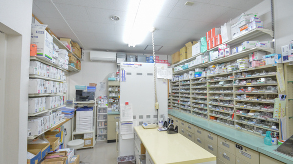 調剤薬局ツルハドラッグ富良野店の調剤室