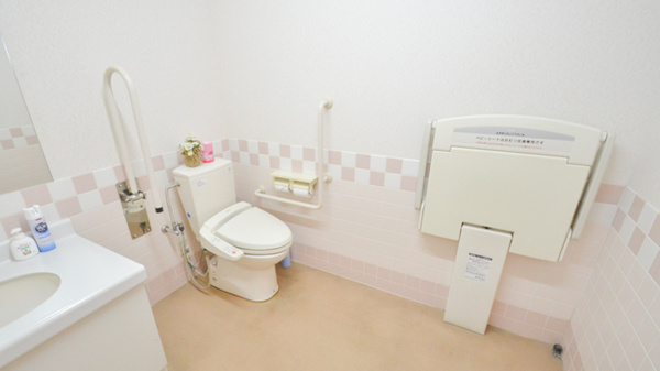 調剤薬局ツルハドラッグ羽幌店のお手洗い