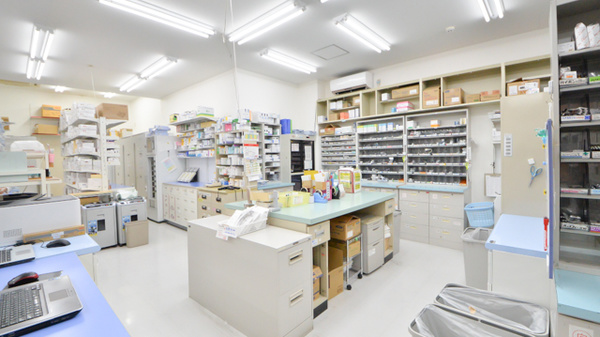 調剤薬局ツルハドラッグ小樽店の調剤室