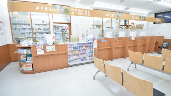 調剤薬局ツルハドラッグ小樽店の受付/カウンター