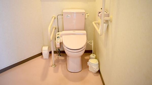 調剤薬局ツルハドラッグ函館赤十字病院前店のお手洗い