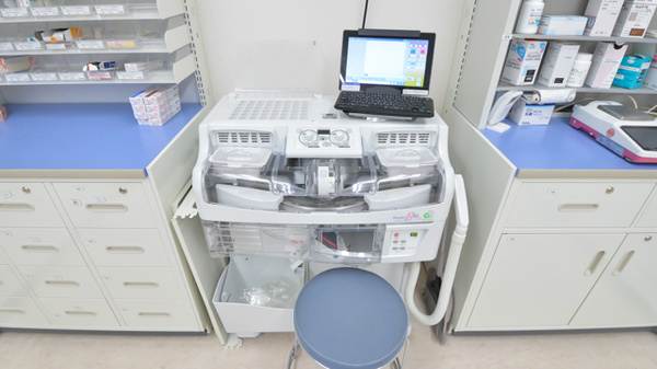 調剤薬局ツルハドラッグ昭和店の調剤器具