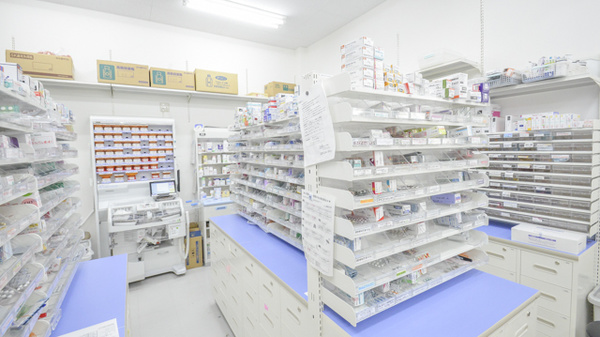 調剤薬局ツルハドラッグ松前店の調剤室