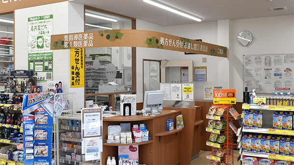 調剤薬局ツルハドラッグ石巻あゆみ野店の受付/カウンター