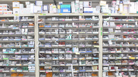 調剤薬局ツルハドラッグ東根中央店の薬棚