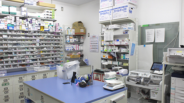 調剤薬局ツルハドラッグ山形桜田店の調剤室