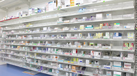 調剤薬局ツルハドラッグ高畠店の薬棚