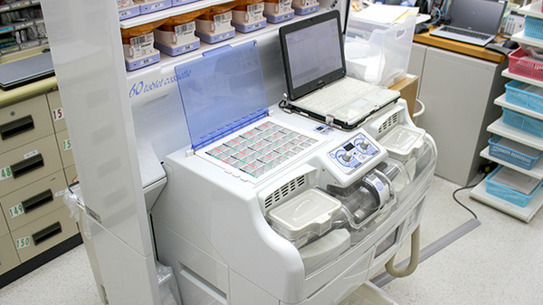 調剤薬局ツルハドラッグ男鹿店の調剤器具