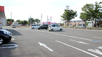 調剤薬局ツルハドラッグ能代北店の駐車場
