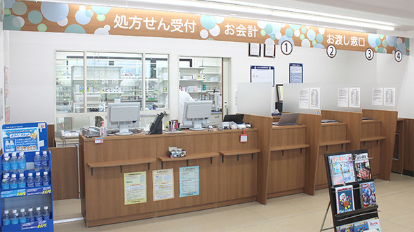 薬局くすりの福太郎六町店の受付/カウンター