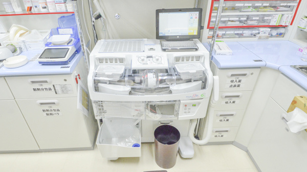 ウェルネス薬局　出雲駅北店の調剤器具