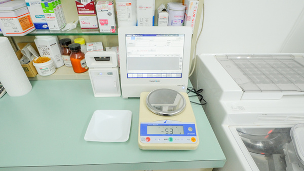 ウォンツ薬局三次店の調剤器具