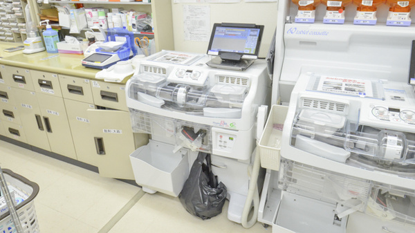 ウェルネス薬局　角盤店の調剤器具