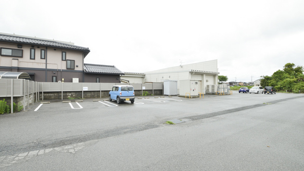 ウェルネス薬局　境港店の駐車場