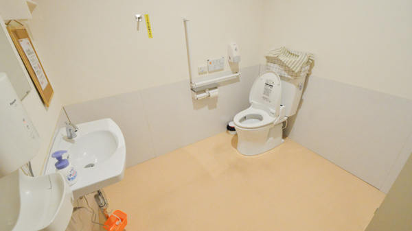 レデイ薬局丸亀城東店のお手洗い