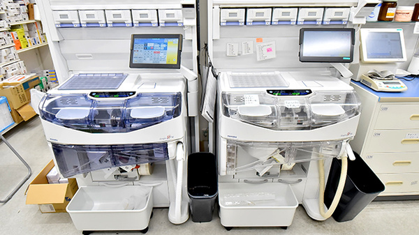 ツルハ薬局藤が丘店の調剤器具