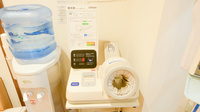 調剤薬局ツルハドラッグ本山駅店の血圧計