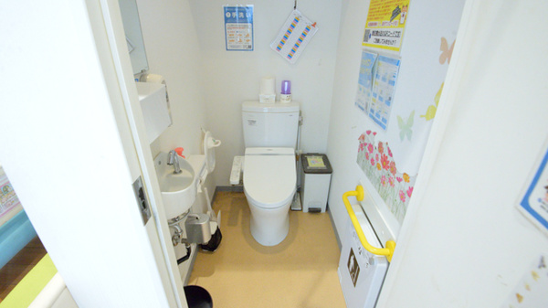 調剤薬局ツルハドラッグ鹿田清水店のお手洗い