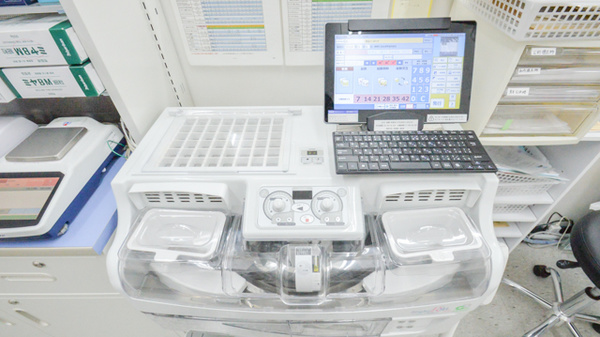 調剤薬局ツルハドラッグ栗東安養寺店の調剤器具