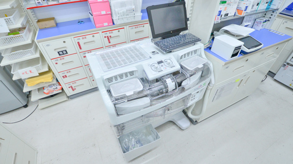 調剤薬局ツルハドラッグ伊丹中央店の調剤器具