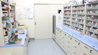 つくし薬局　向町店の調剤室